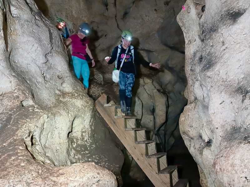  Belize sacred caves