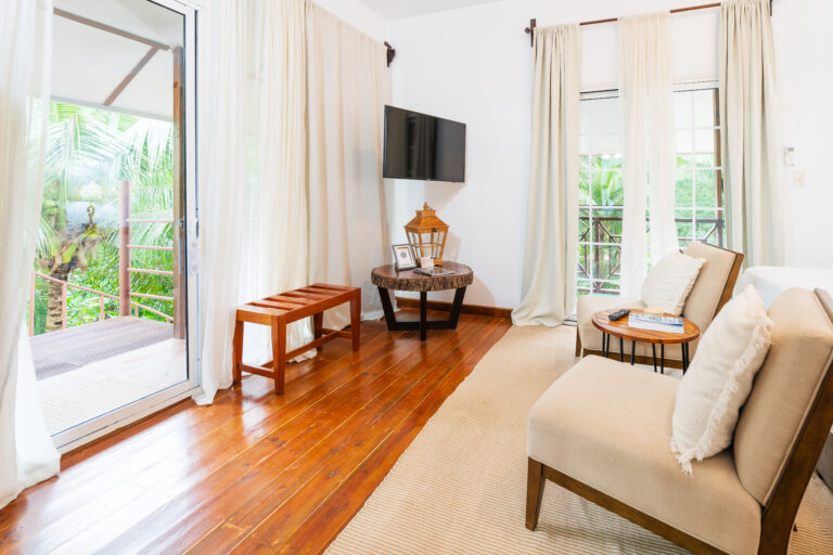 Belize secluded villas