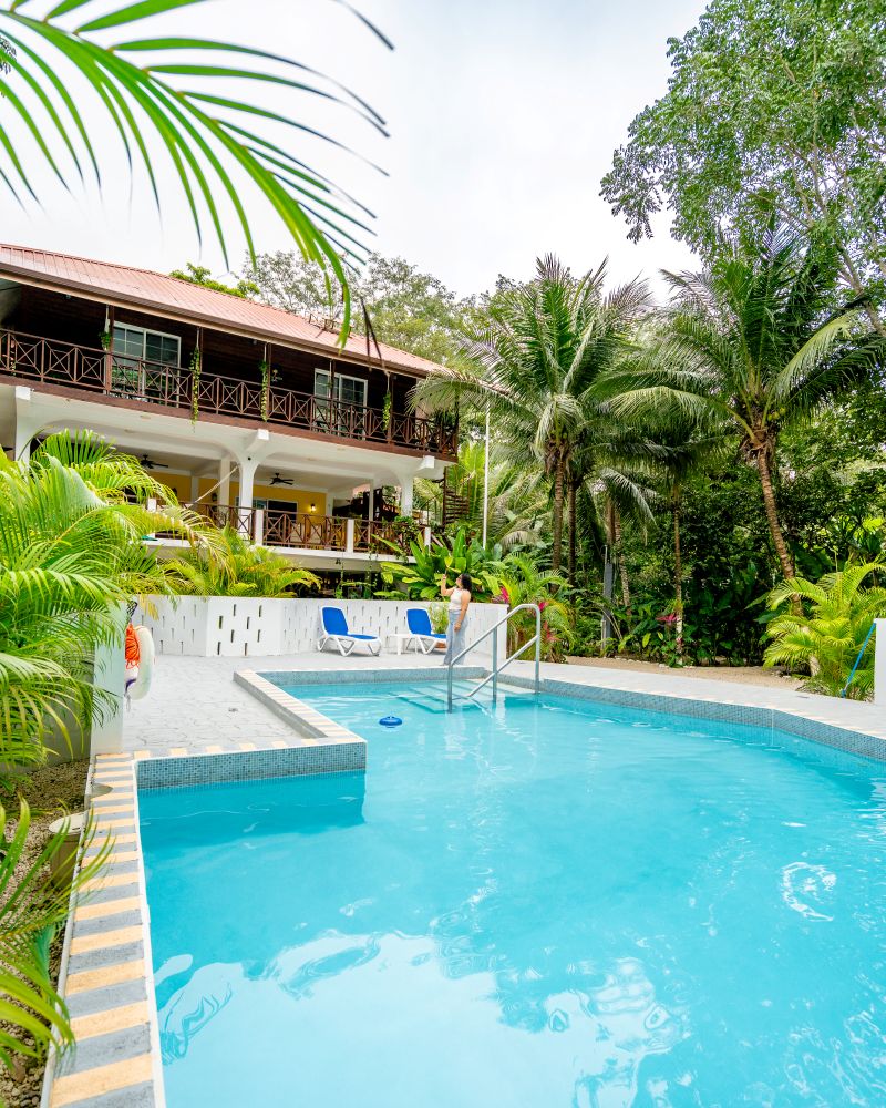  Villa Massis Belize stay
