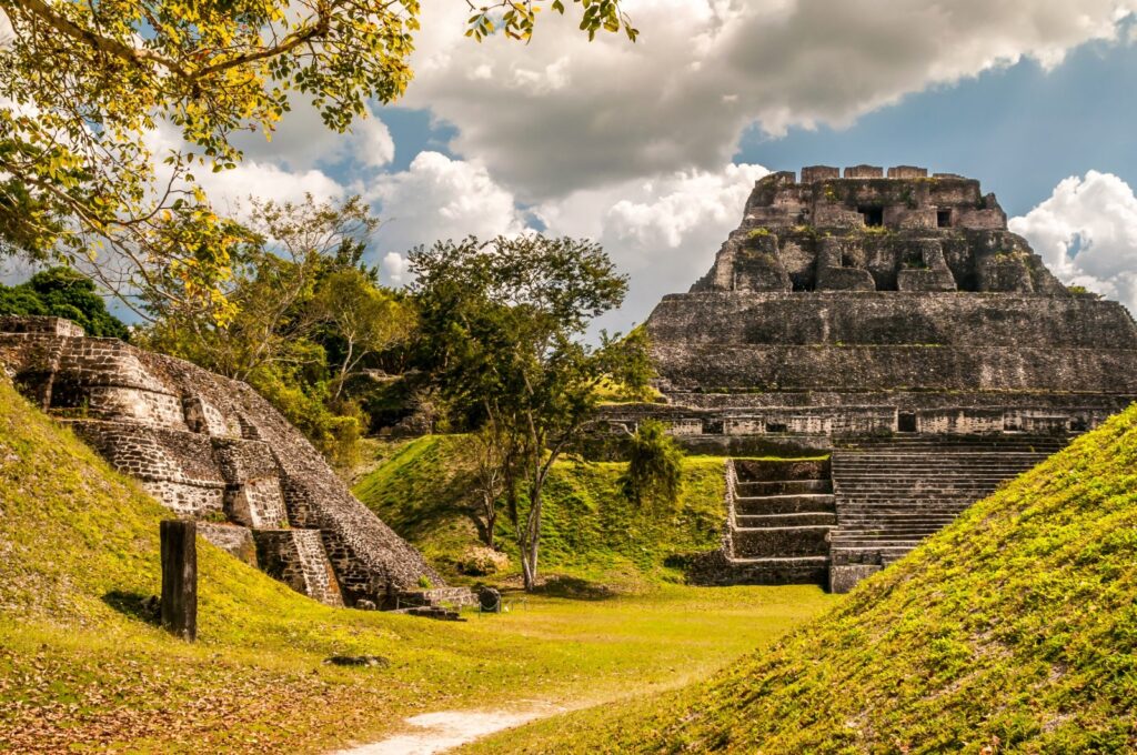 BELIZE ADVENTURE TRAVEL