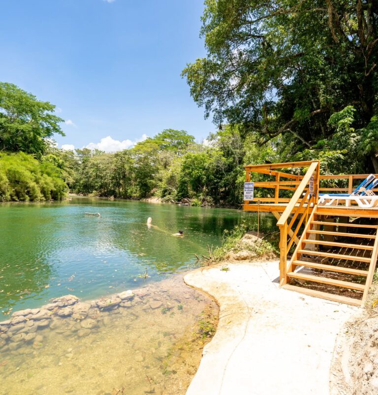swimming spots Cayo Belize