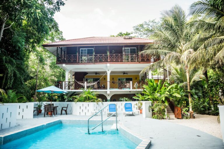 riverside villas Belize